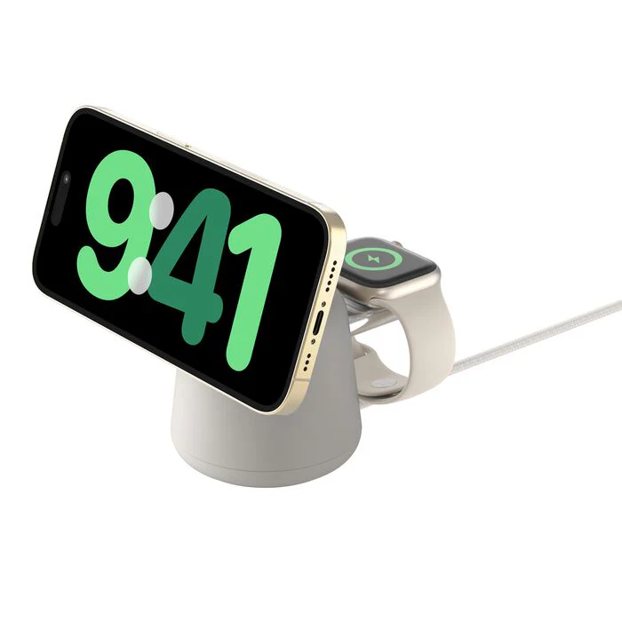 Belkin BoostCharge Pro | 2-in-1 draadloos laadstation met Qi2 (15 W) - Sand