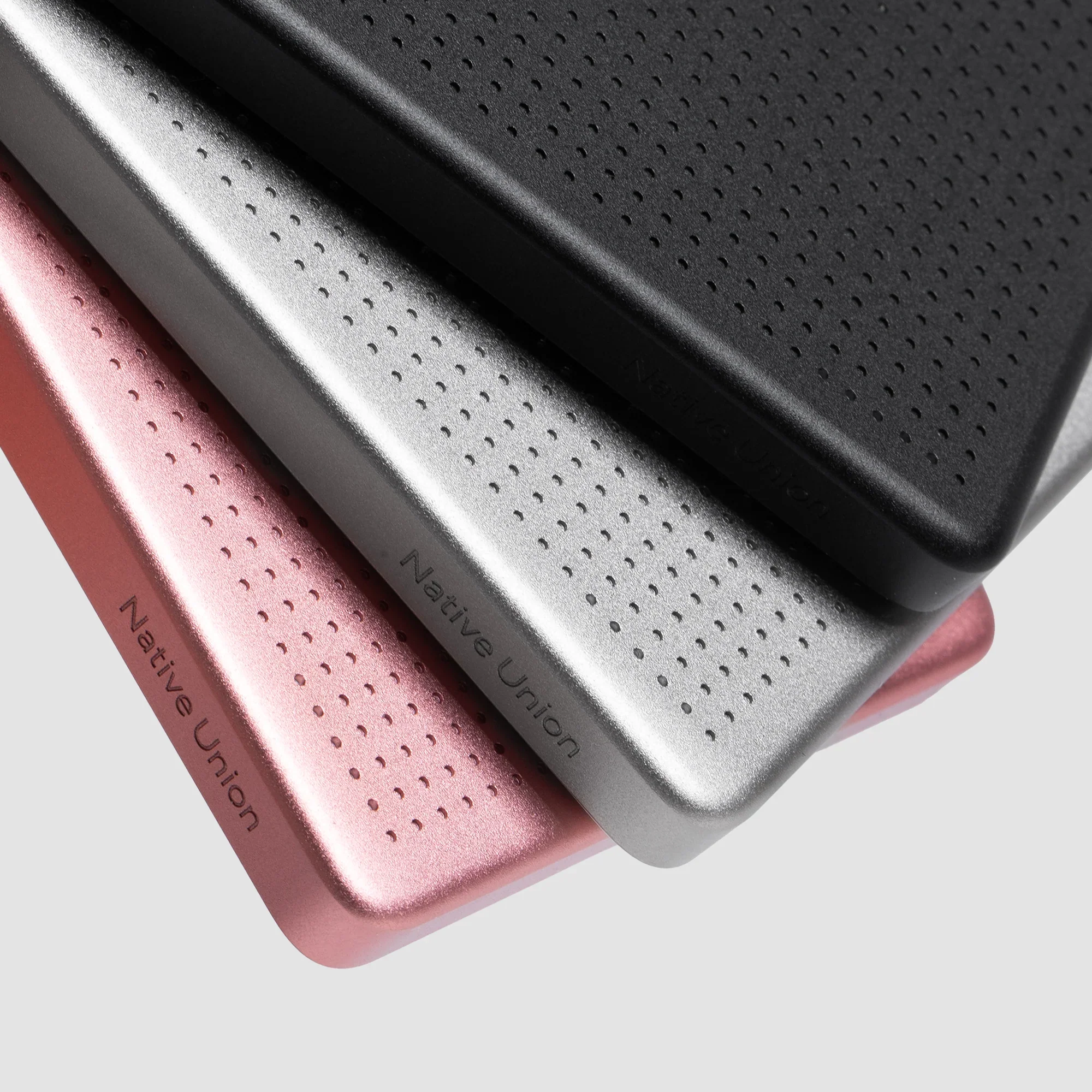 Native Union Active Power Bank - 5000mAh - Zandsteen - Image 4