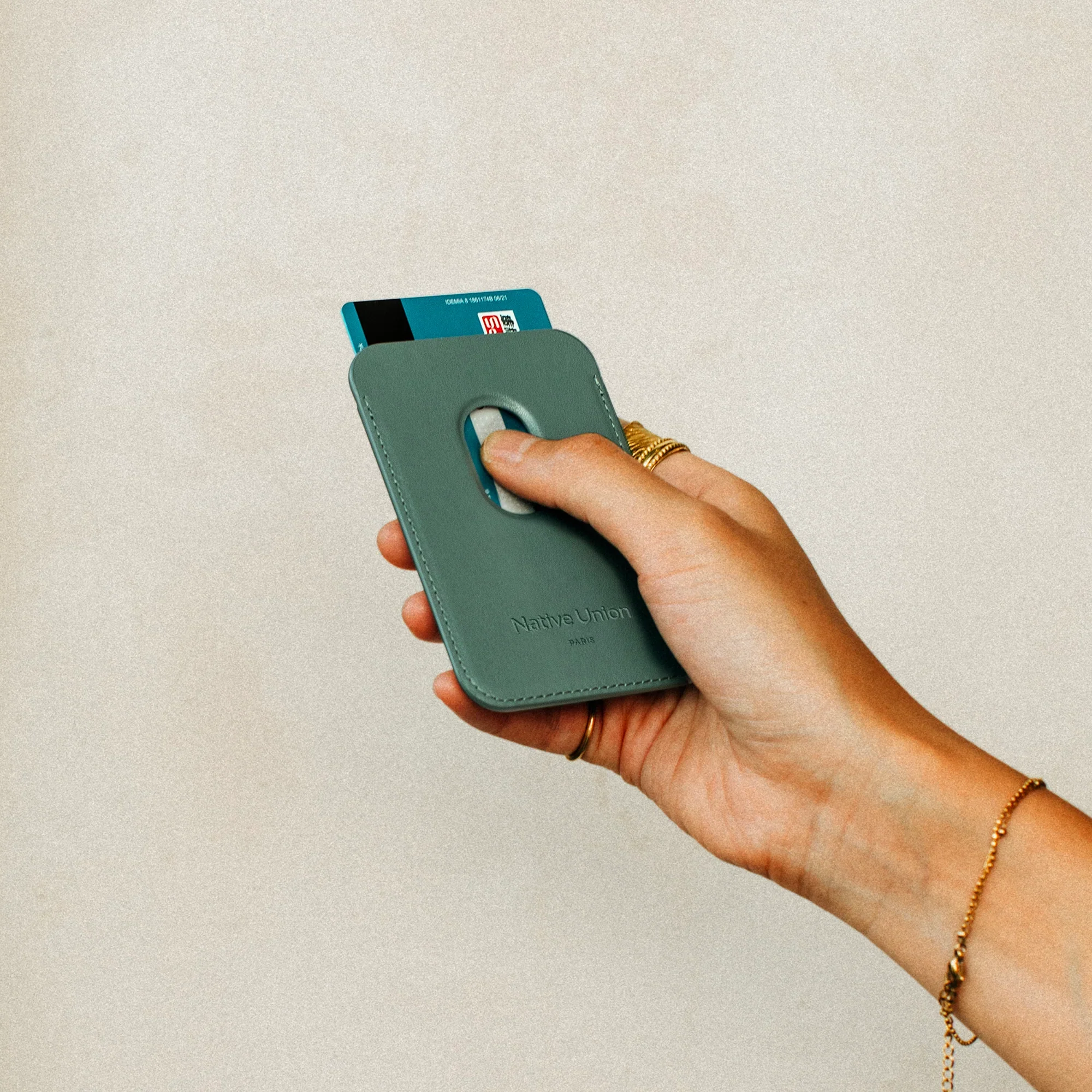 Native Union (RE)Classic Card Wallet - Leigroen - Image 6